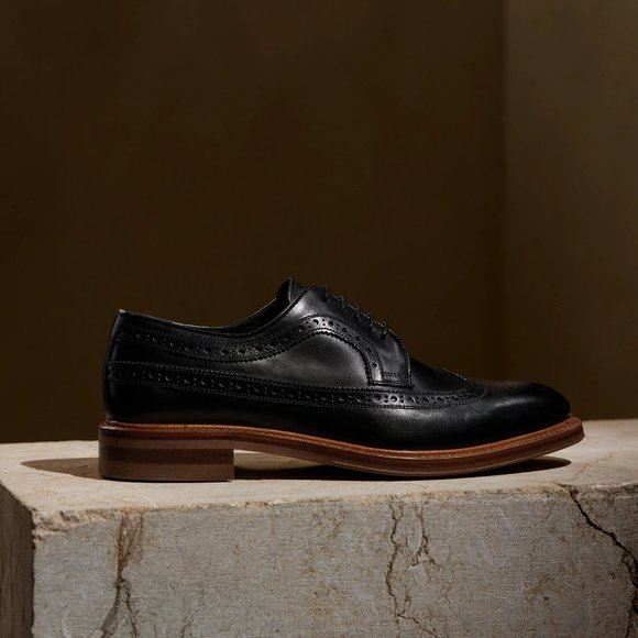 Crosby Square Fleetwood Brogue Wingtip Derby - Picture 2 of 14